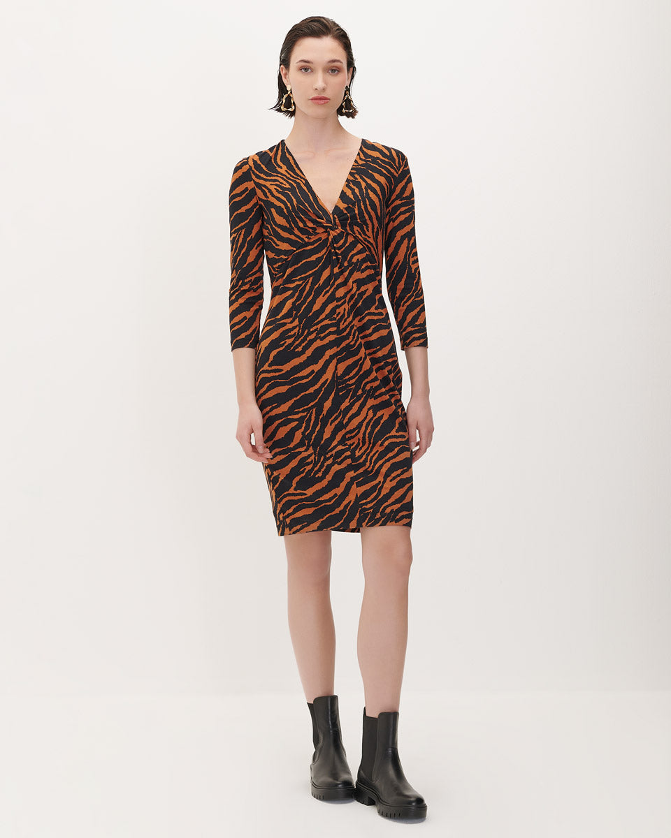 Vestido animal print entallado