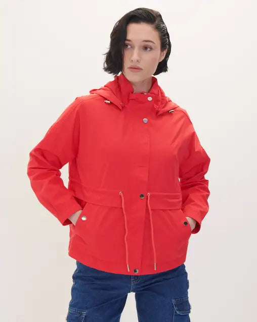 Parka Roja Con Jaretas Y Capucha